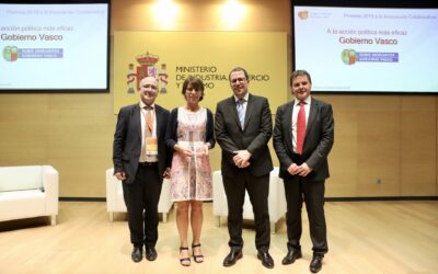 El Gobierno Vasco recibe un premio por la eficiencia en política de clusters