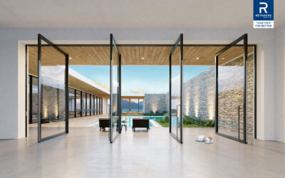 Reynaers presenta las puertas MasterLine Pivot Door