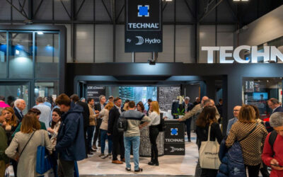 TECHNAL sorprende en VETECO con un stand dedicado a los Industriales del cerramiento acristalado