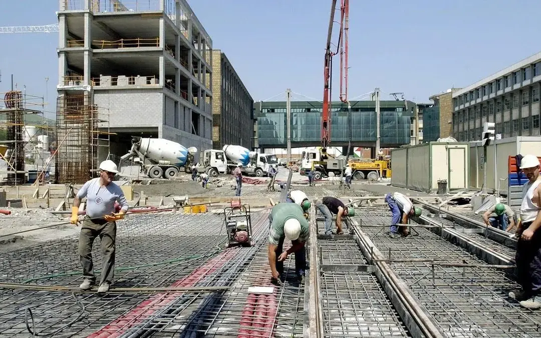 La construcción coge impulso en Euskadi y crece un 7,7% en 2023